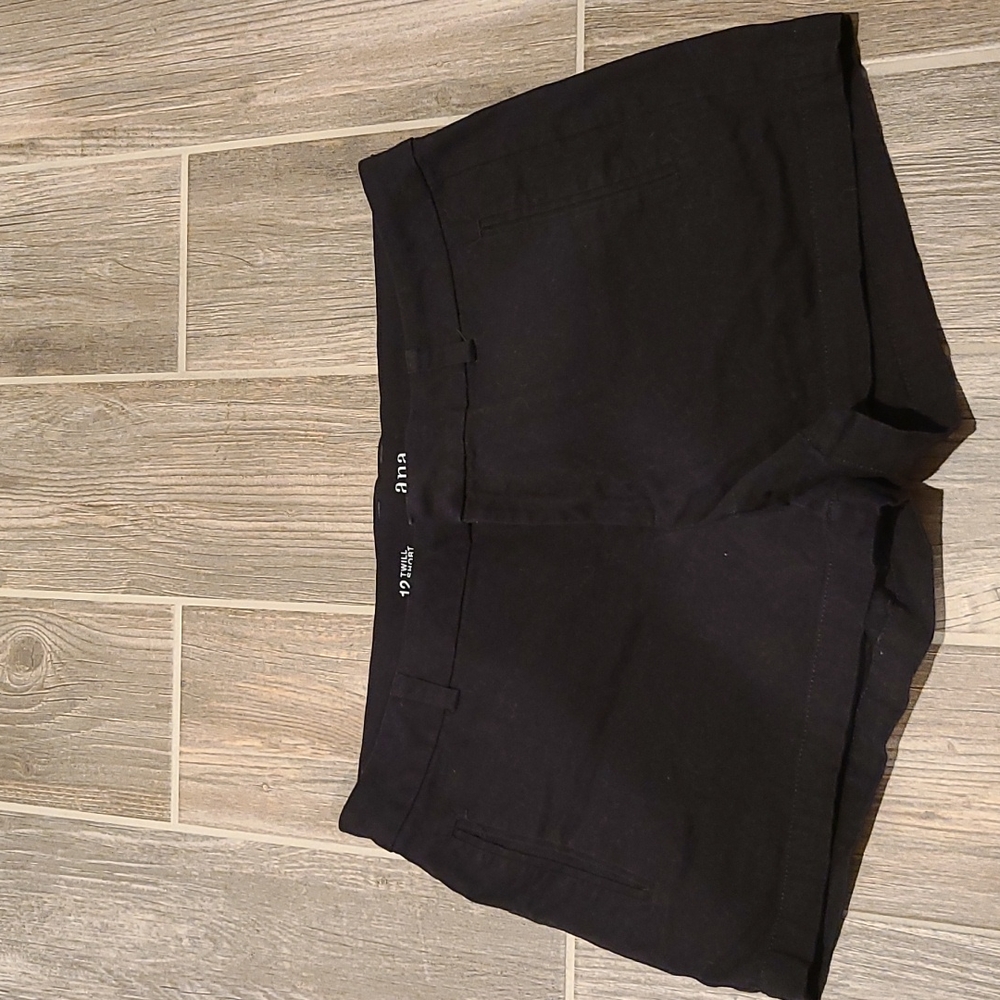 a.n.a Twill Shorts